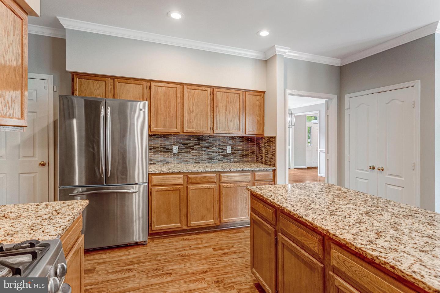 3652 KNOX CT, WOODBRIDGE, Virginia 22193, 4 Bedrooms Bedrooms, ,2 BathroomsBathrooms,Residential,For sale,3652 KNOX CT,VAPW2096766 MLS # VAPW2096766