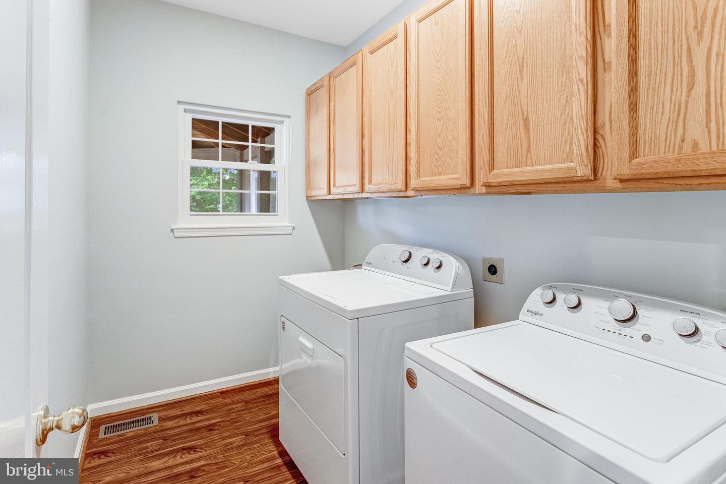 3652 KNOX CT, WOODBRIDGE, Virginia 22193, 4 Bedrooms Bedrooms, ,2 BathroomsBathrooms,Residential,For sale,3652 KNOX CT,VAPW2096766 MLS # VAPW2096766