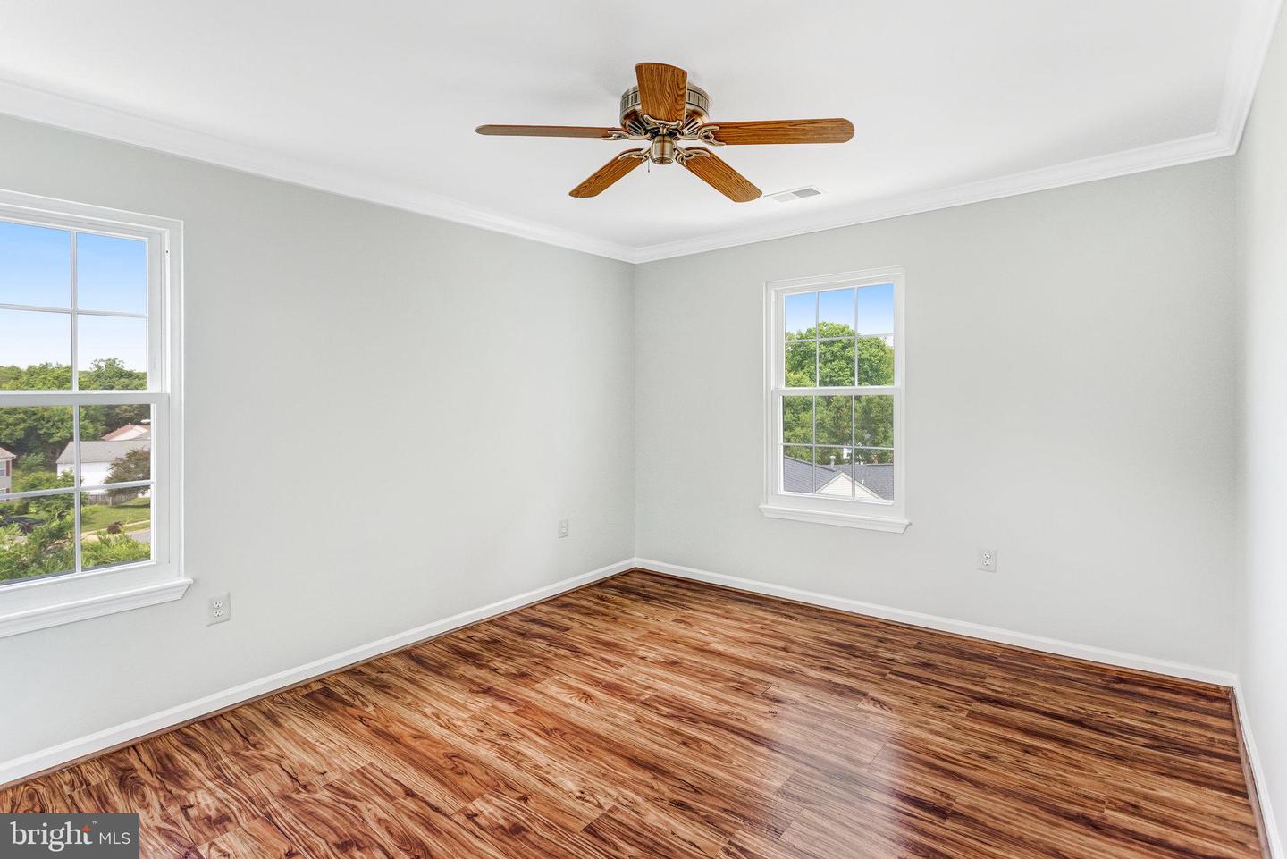 3652 KNOX CT, WOODBRIDGE, Virginia 22193, 4 Bedrooms Bedrooms, ,2 BathroomsBathrooms,Residential,For sale,3652 KNOX CT,VAPW2096766 MLS # VAPW2096766