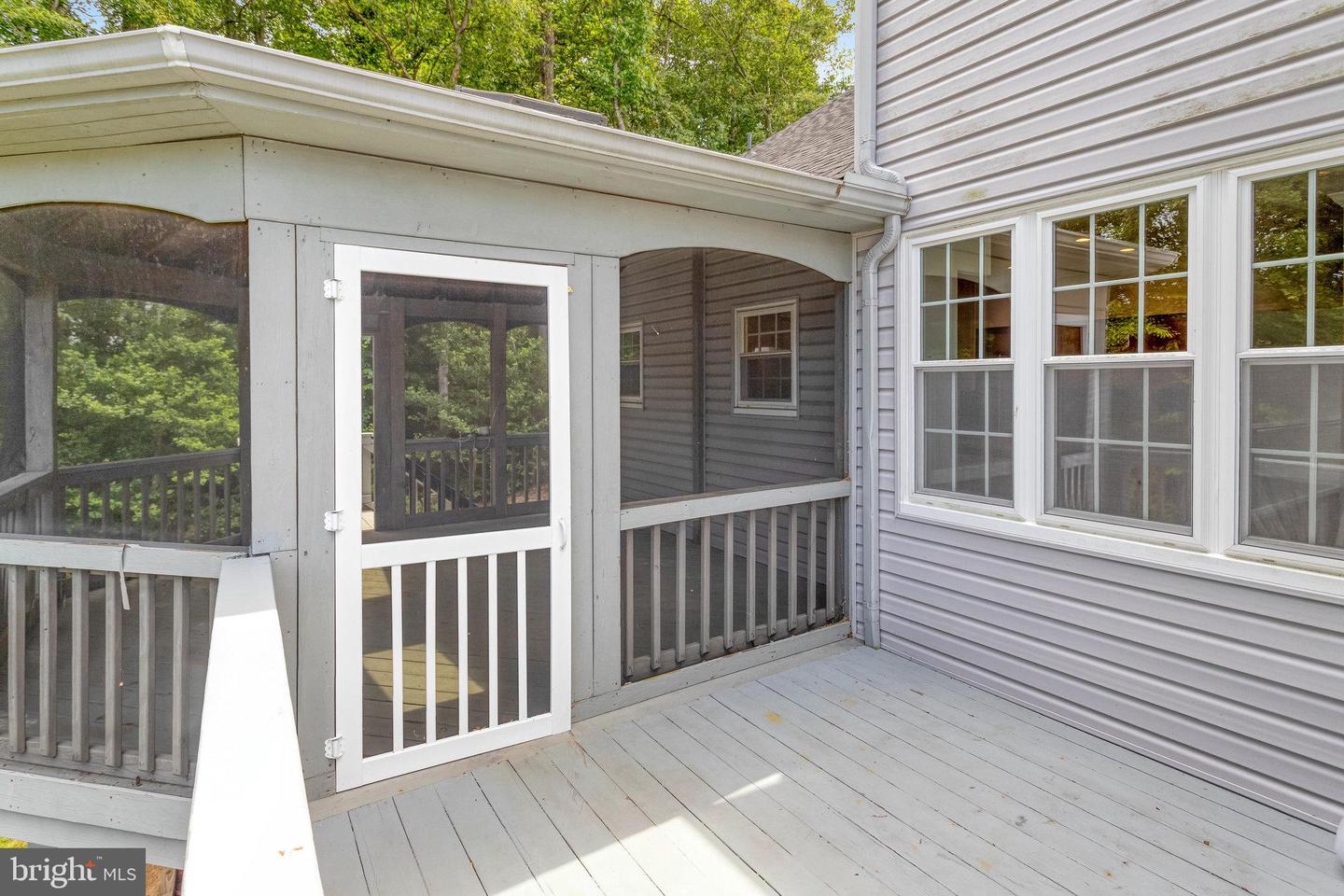 3652 KNOX CT, WOODBRIDGE, Virginia 22193, 4 Bedrooms Bedrooms, ,2 BathroomsBathrooms,Residential,For sale,3652 KNOX CT,VAPW2096766 MLS # VAPW2096766