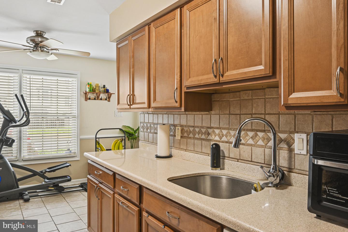 10519 STONINGTON LN, MANASSAS, Virginia 20109, 2 Bedrooms Bedrooms, ,2 BathroomsBathrooms,Residential,For sale,10519 STONINGTON LN,VAPW2096852 MLS # VAPW2096852
