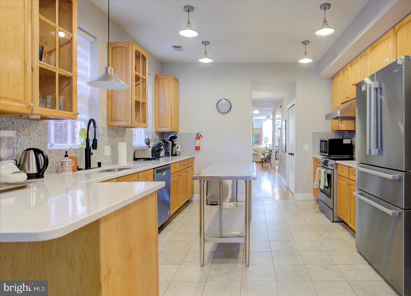 1118 F ST NE, WASHINGTON, District Of Columbia 20002, 8 Bedrooms Bedrooms, 12 Rooms Rooms,7 BathroomsBathrooms,Residential,For sale,1118 F ST NE,DCDC2205338 MLS # DCDC2205338