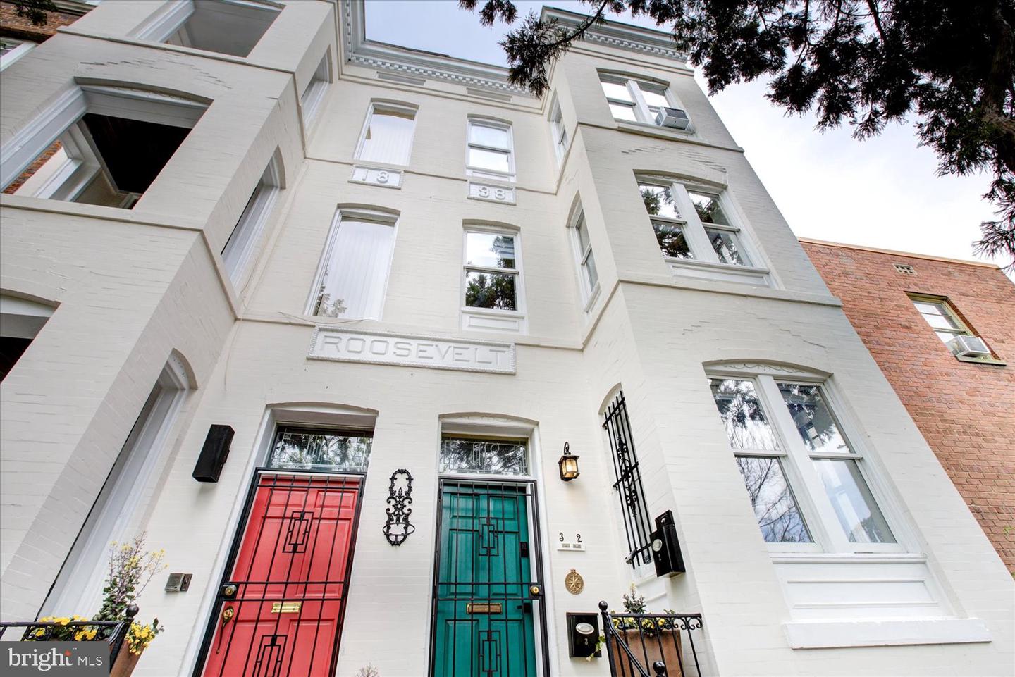 1118 F ST NE, WASHINGTON, District Of Columbia 20002, 8 Bedrooms Bedrooms, 12 Rooms Rooms,7 BathroomsBathrooms,Residential,For sale,1118 F ST NE,DCDC2205338 MLS # DCDC2205338