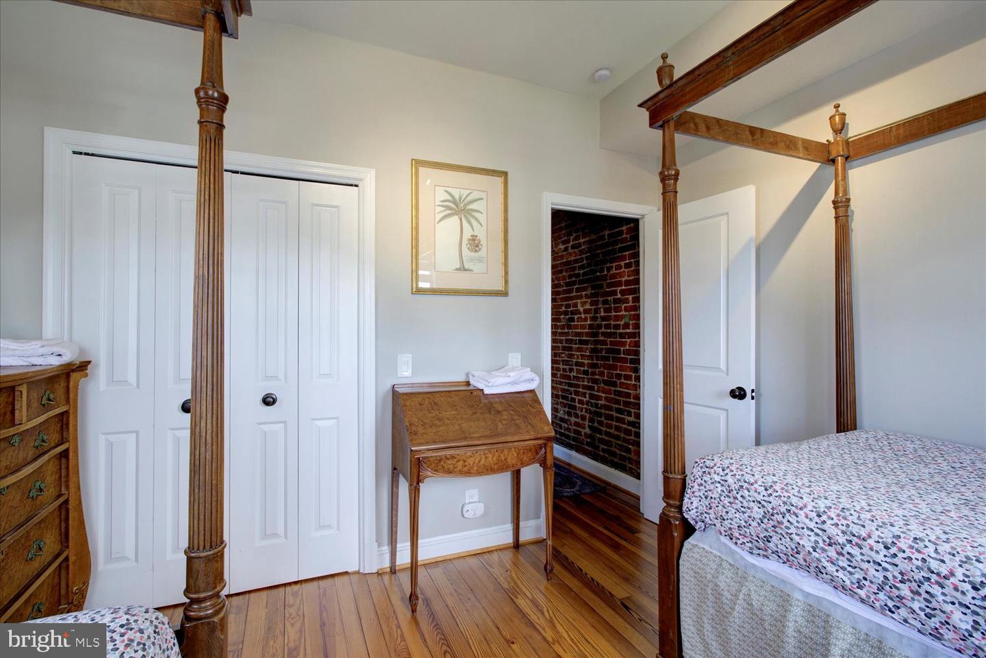 1118 F ST NE, WASHINGTON, District Of Columbia 20002, 8 Bedrooms Bedrooms, 12 Rooms Rooms,7 BathroomsBathrooms,Residential,For sale,1118 F ST NE,DCDC2205338 MLS # DCDC2205338