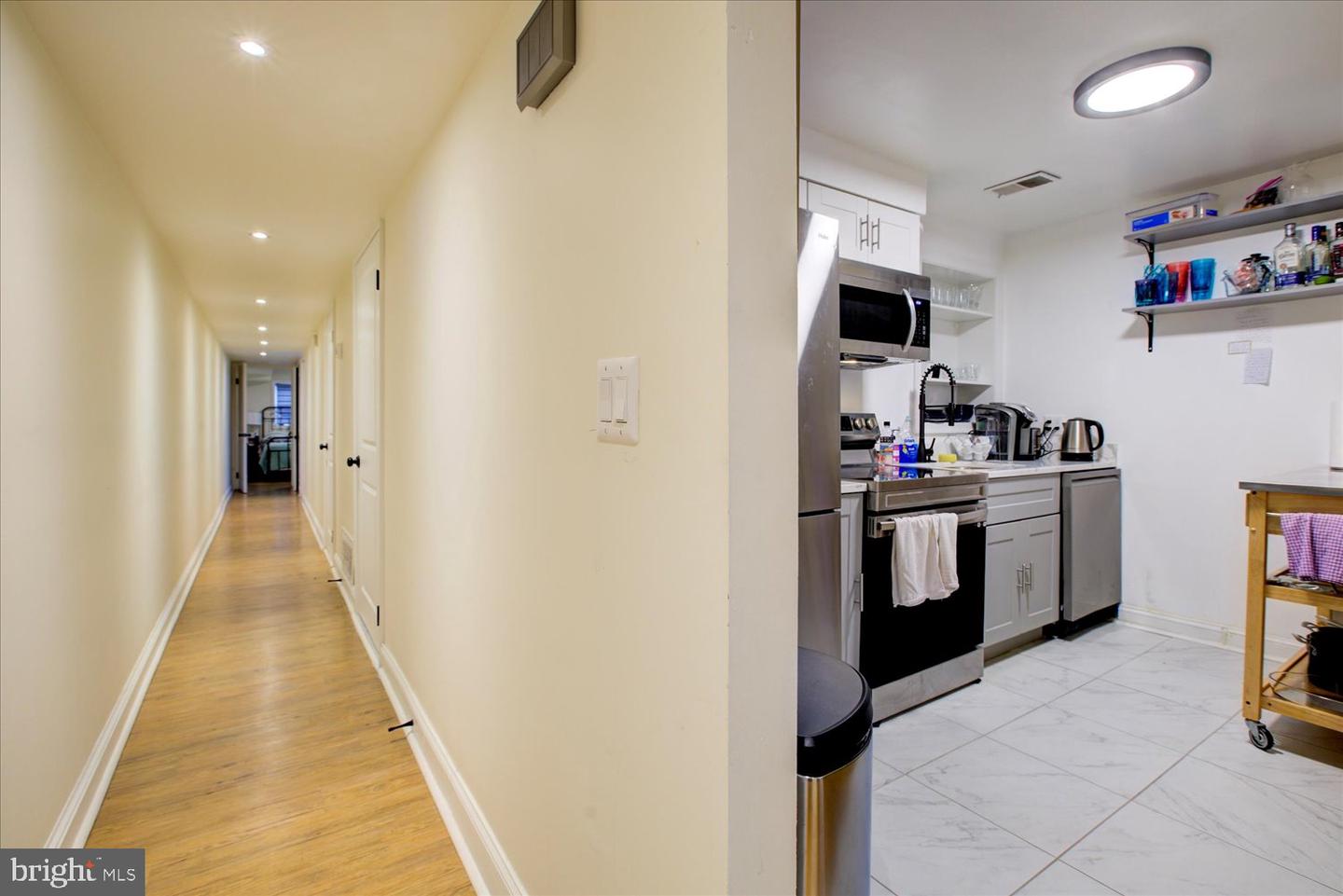1118 F ST NE, WASHINGTON, District Of Columbia 20002, 8 Bedrooms Bedrooms, 12 Rooms Rooms,7 BathroomsBathrooms,Residential,For sale,1118 F ST NE,DCDC2205338 MLS # DCDC2205338