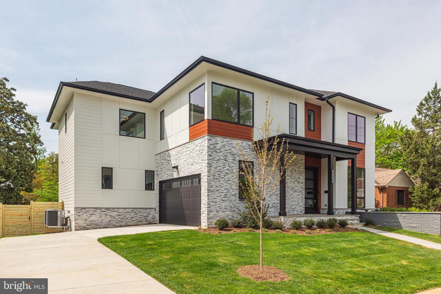 6400 26TH ST N, ARLINGTON, Virginia 22207, 6 Bedrooms Bedrooms, ,6 BathroomsBathrooms,Residential,For sale,6400 26TH ST N,VAAR2059100 MLS # VAAR2059100