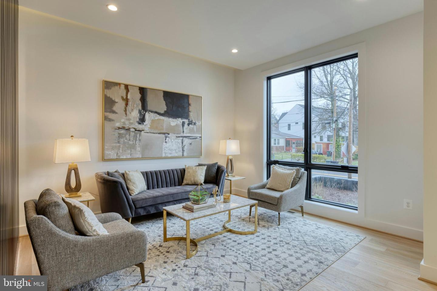 6400 26TH ST N, ARLINGTON, Virginia 22207, 6 Bedrooms Bedrooms, ,6 BathroomsBathrooms,Residential,For sale,6400 26TH ST N,VAAR2059100 MLS # VAAR2059100
