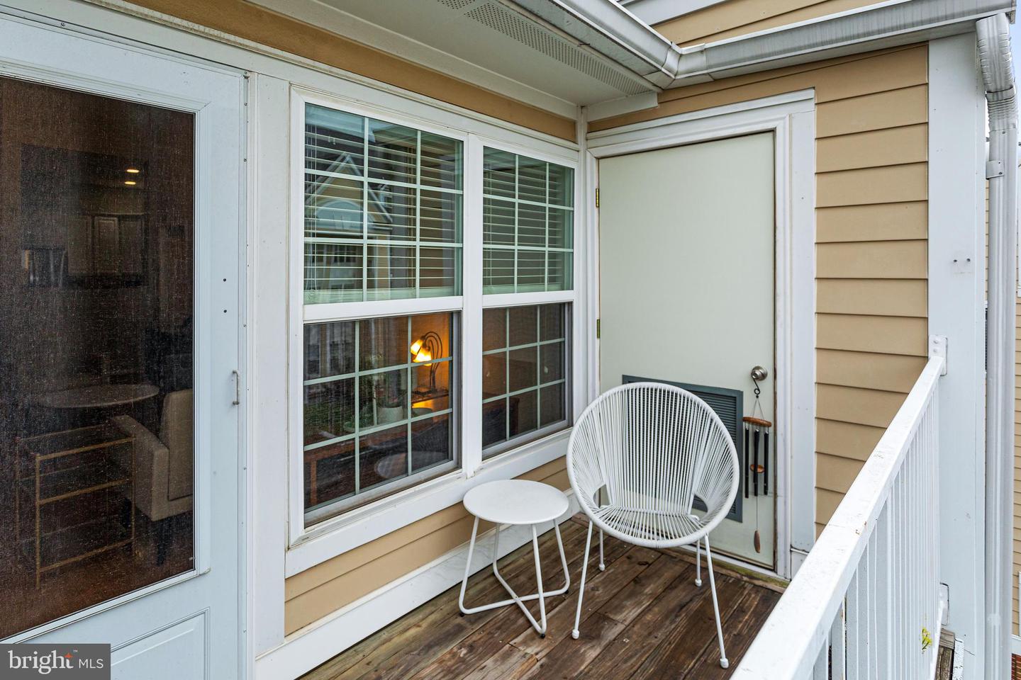 2711 BELLFOREST CT #405, VIENNA, Virginia 22180, 3 Bedrooms Bedrooms, ,2 BathroomsBathrooms,Residential,For sale,2711 BELLFOREST CT #405,VAFX2247020 MLS # VAFX2247020