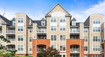 2711 BELLFOREST CT #405, VIENNA, Virginia 22180, 3 Bedrooms Bedrooms, ,2 BathroomsBathrooms,Residential,For sale,2711 BELLFOREST CT #405,VAFX2247020 MLS # VAFX2247020