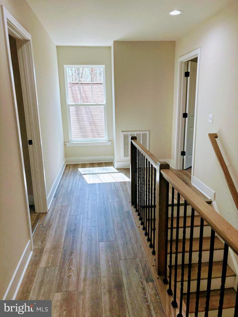 406 WESTOVER PKWY, LOCUST GROVE, Virginia 22508, 4 Bedrooms Bedrooms, ,2 BathroomsBathrooms,Residential,For sale,406 WESTOVER PKWY,VAOR2009926 MLS # VAOR2009926