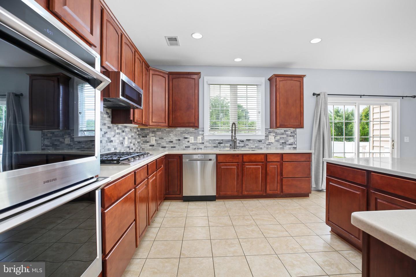 10314 LIMESTONE AVE, CULPEPER, Virginia 22701, 4 Bedrooms Bedrooms, ,5 BathroomsBathrooms,Residential,For sale,10314 LIMESTONE AVE,VACU2010776 MLS # VACU2010776