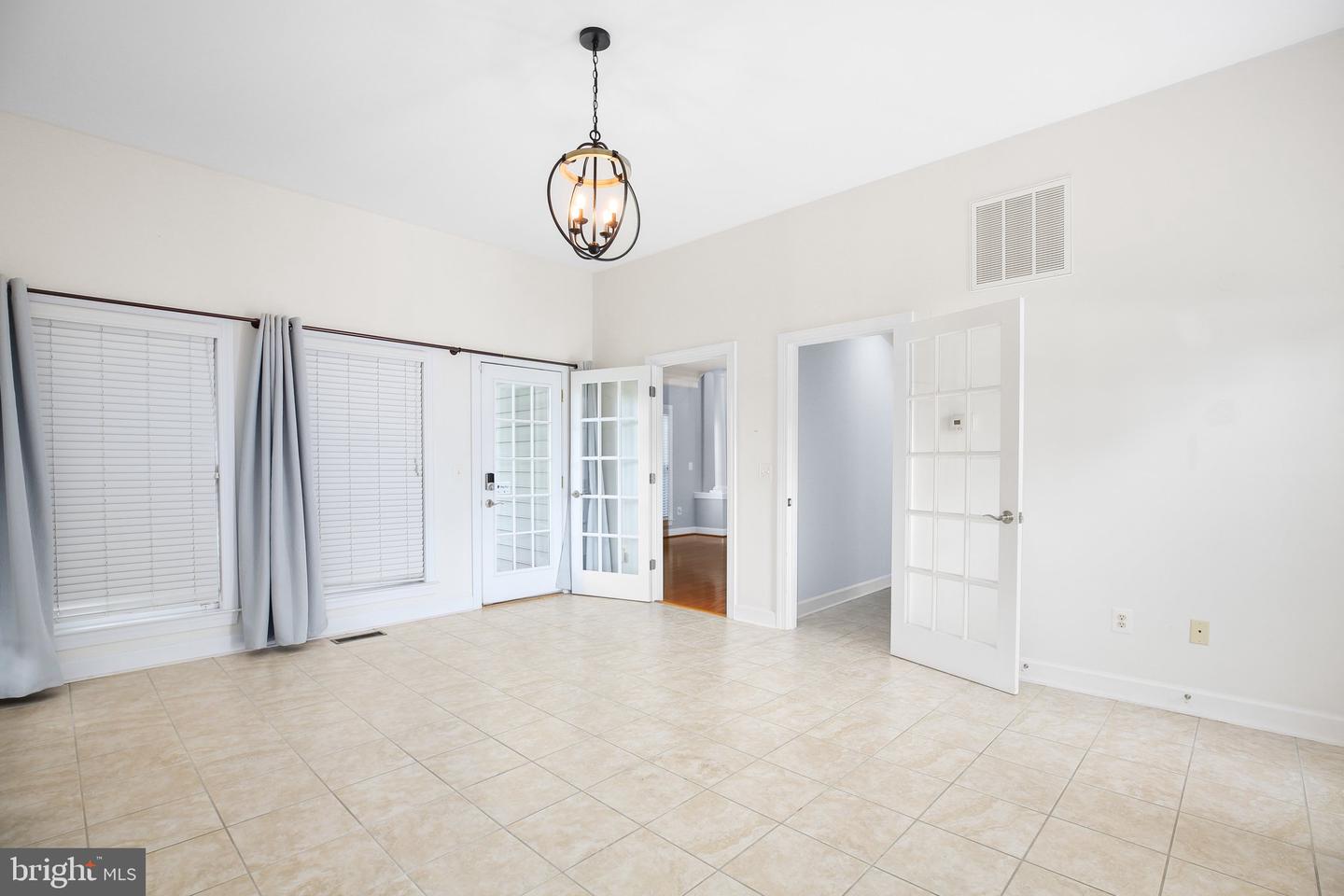 10314 LIMESTONE AVE, CULPEPER, Virginia 22701, 4 Bedrooms Bedrooms, ,5 BathroomsBathrooms,Residential,For sale,10314 LIMESTONE AVE,VACU2010776 MLS # VACU2010776