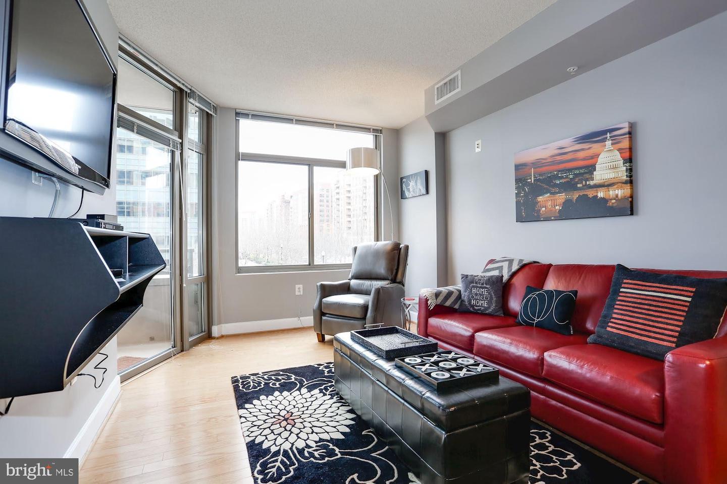 3600 S GLEBE RD #215W, ARLINGTON, Virginia 22202, 1 Bedroom Bedrooms, ,1 BathroomBathrooms,Residential,For sale,3600 S GLEBE RD #215W,VAAR2059144 MLS # VAAR2059144