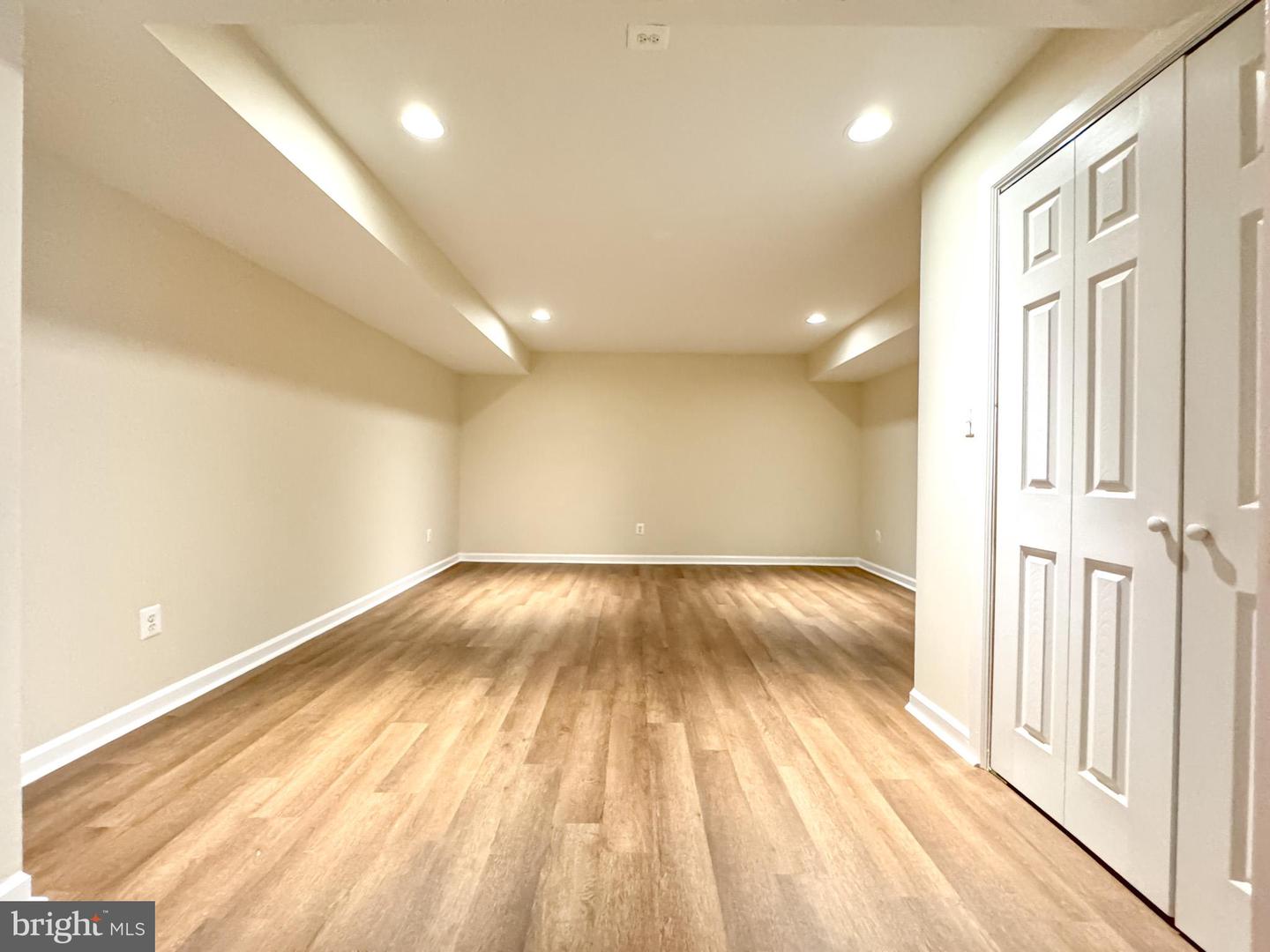 10315 WINTER PARK LN, SPOTSYLVANIA, Virginia 22553, 6 Bedrooms Bedrooms, ,4 BathroomsBathrooms,Residential,For sale,10315 WINTER PARK LN,VASP2033932 MLS # VASP2033932
