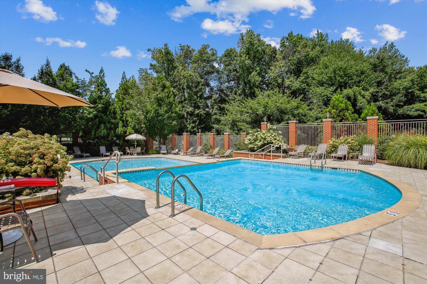 4480 MARKET COMMONS DR #509, FAIRFAX, Virginia 22033, 2 Bedrooms Bedrooms, ,2 BathroomsBathrooms,Residential,For sale,4480 MARKET COMMONS DR #509,VAFX2197724 MLS # VAFX2197724