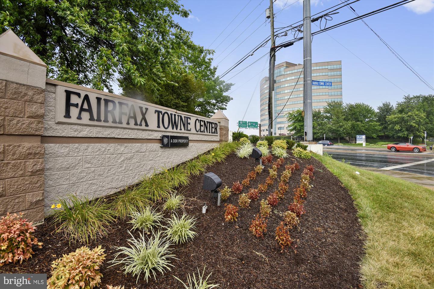 4480 MARKET COMMONS DR #509, FAIRFAX, Virginia 22033, 2 Bedrooms Bedrooms, ,2 BathroomsBathrooms,Residential,For sale,4480 MARKET COMMONS DR #509,VAFX2197724 MLS # VAFX2197724