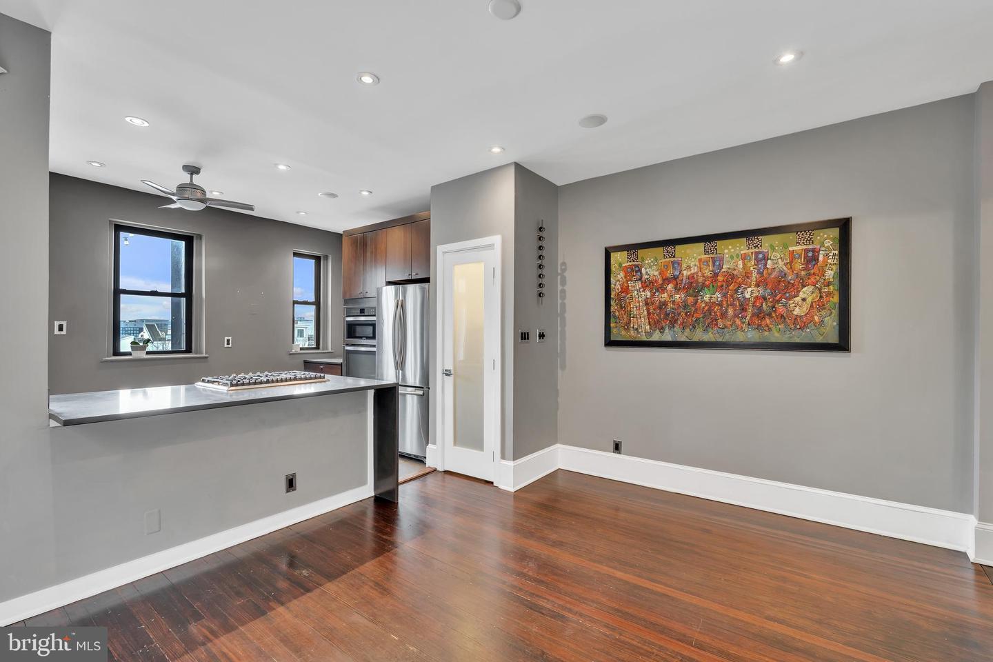 149 R ST NE #6, WASHINGTON, District Of Columbia 20002, 2 Bedrooms Bedrooms, ,1 BathroomBathrooms,Residential,For sale,149 R ST NE #6,DCDC2168350 MLS # DCDC2168350