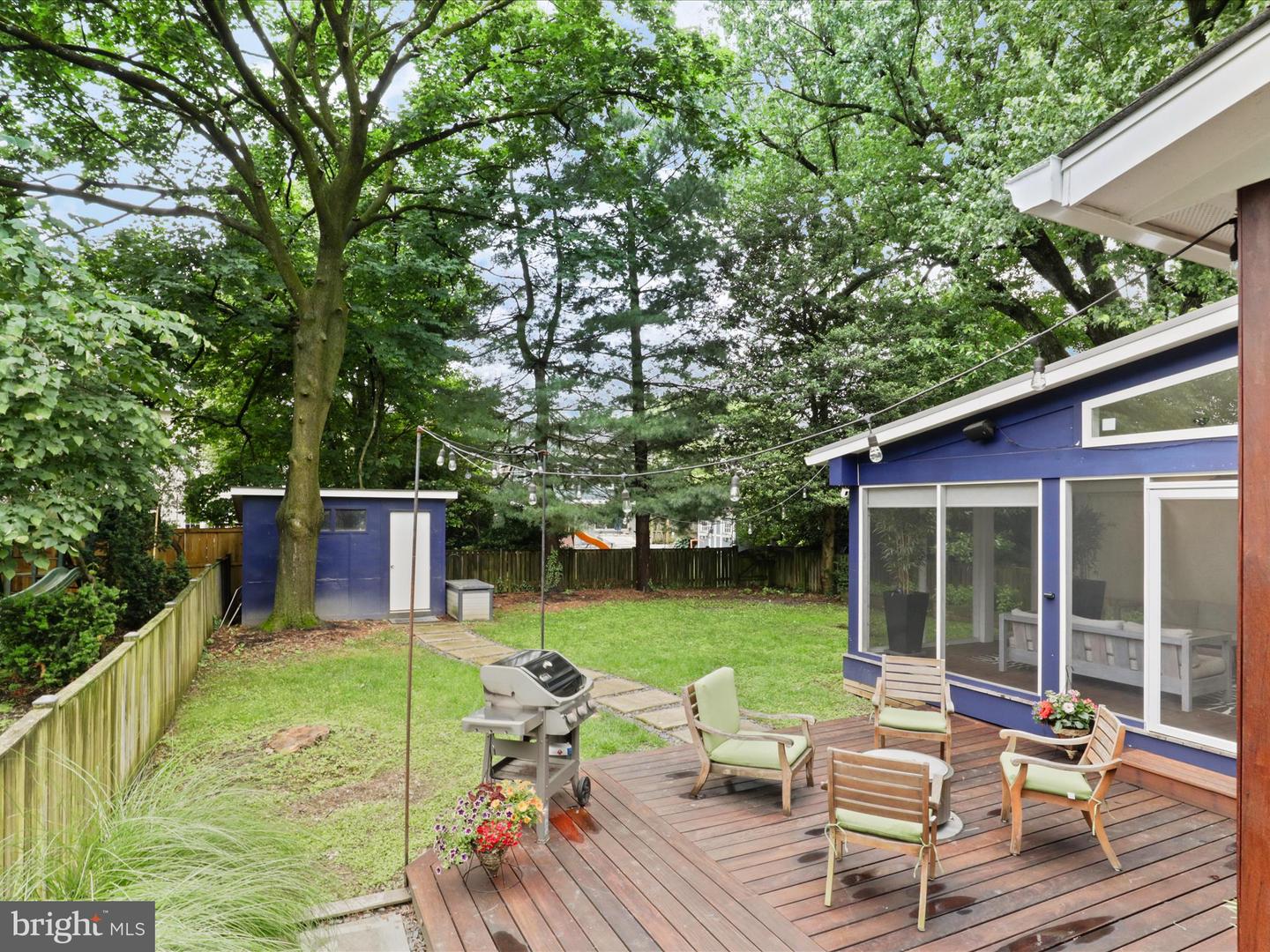 6230 21ST ST N, ARLINGTON, Virginia 22205, 4 Bedrooms Bedrooms, 14 Rooms Rooms,3 BathroomsBathrooms,Residential,For sale,6230 21ST ST N,VAAR2052370 MLS # VAAR2052370