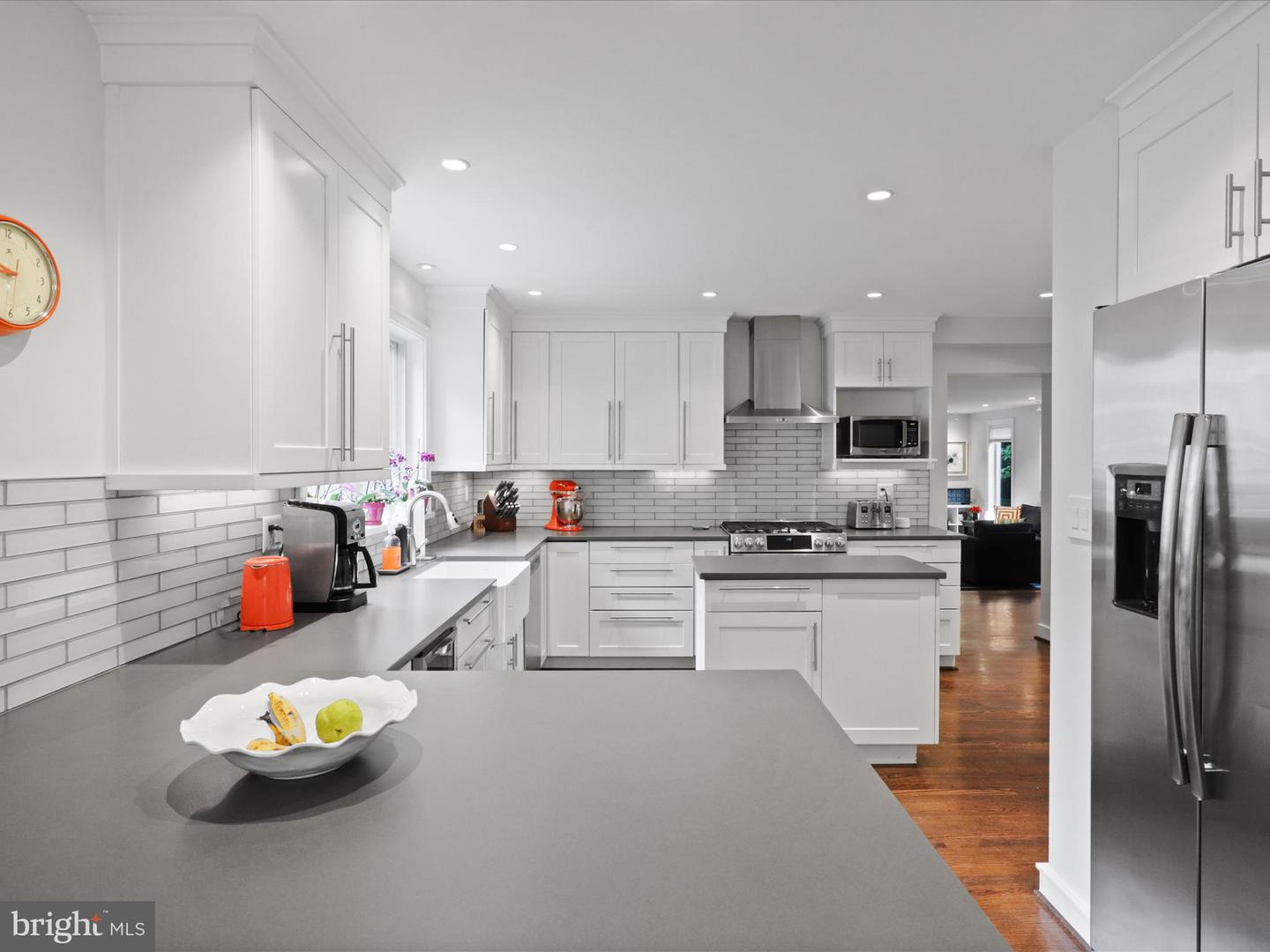 6230 21ST ST N, ARLINGTON, Virginia 22205, 4 Bedrooms Bedrooms, 14 Rooms Rooms,3 BathroomsBathrooms,Residential,For sale,6230 21ST ST N,VAAR2052370 MLS # VAAR2052370
