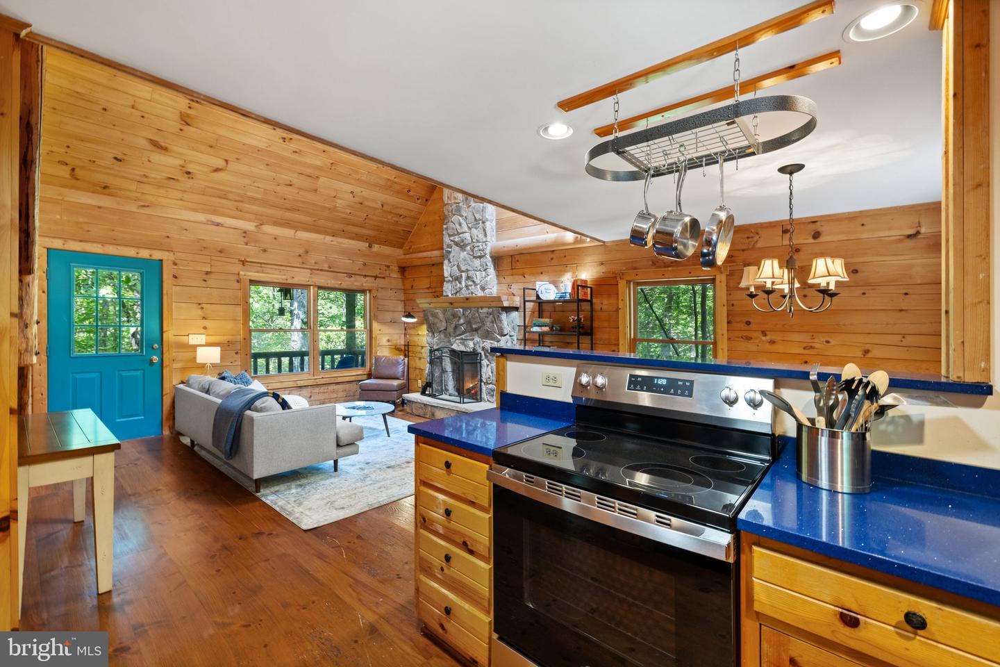 47 GORE RD, CASTLETON, Virginia 22716, 2 Bedrooms Bedrooms, ,2 BathroomsBathrooms,Residential,For sale,47 GORE RD,VARP2001944 MLS # VARP2001944
