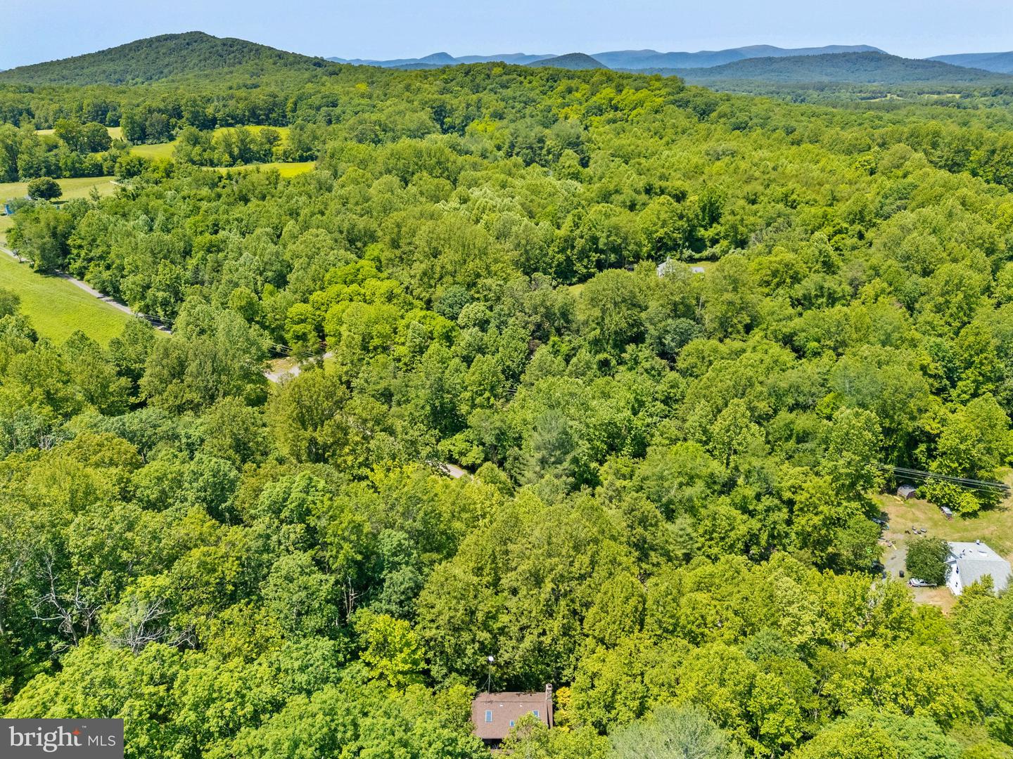 47 GORE RD, CASTLETON, Virginia 22716, 2 Bedrooms Bedrooms, ,2 BathroomsBathrooms,Residential,For sale,47 GORE RD,VARP2001944 MLS # VARP2001944
