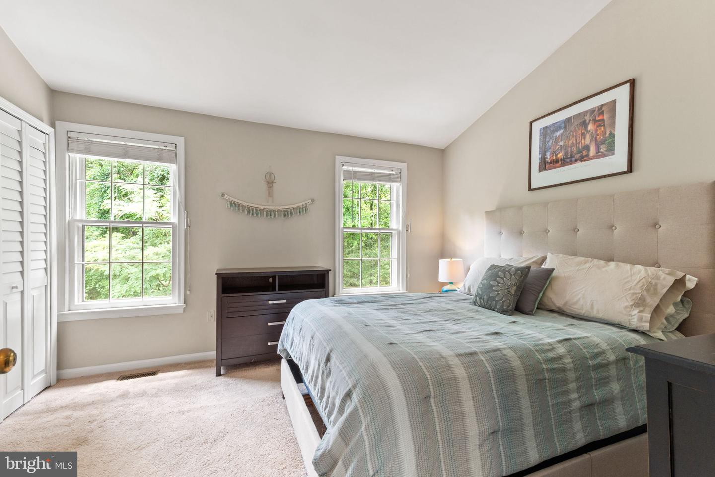 6360 CHIMNEY WOOD CT, ALEXANDRIA, Virginia 22306, 2 Bedrooms Bedrooms, ,3 BathroomsBathrooms,Residential,For sale,6360 CHIMNEY WOOD CT,VAFX2222070 MLS # VAFX2222070