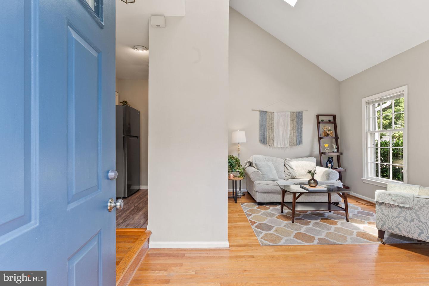 6360 CHIMNEY WOOD CT, ALEXANDRIA, Virginia 22306, 2 Bedrooms Bedrooms, ,3 BathroomsBathrooms,Residential,For sale,6360 CHIMNEY WOOD CT,VAFX2222070 MLS # VAFX2222070