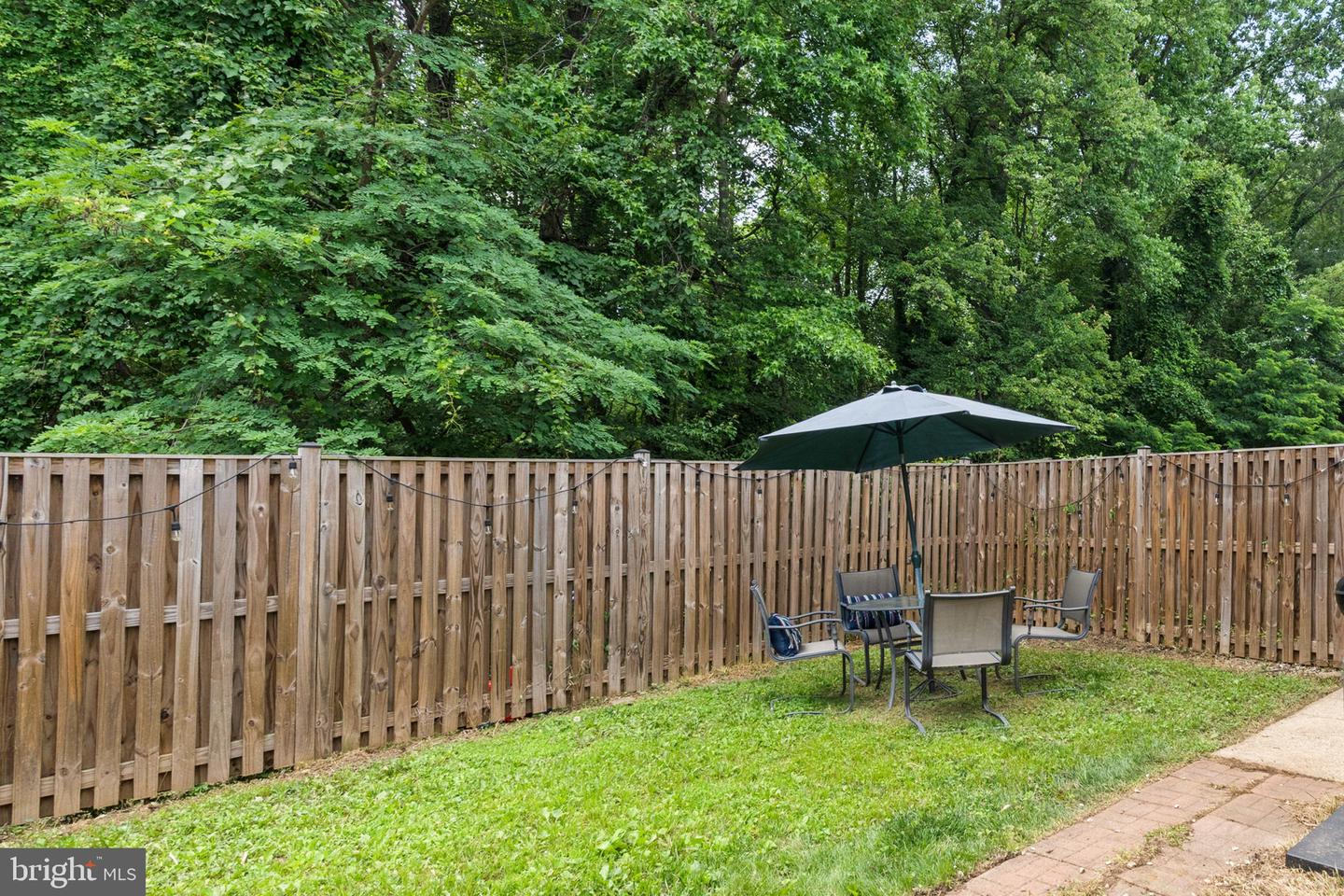 6360 CHIMNEY WOOD CT, ALEXANDRIA, Virginia 22306, 2 Bedrooms Bedrooms, ,3 BathroomsBathrooms,Residential,For sale,6360 CHIMNEY WOOD CT,VAFX2222070 MLS # VAFX2222070