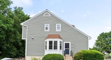 6360 CHIMNEY WOOD CT, ALEXANDRIA, Virginia 22306, 2 Bedrooms Bedrooms, ,3 BathroomsBathrooms,Residential,For sale,6360 CHIMNEY WOOD CT,VAFX2222070 MLS # VAFX2222070