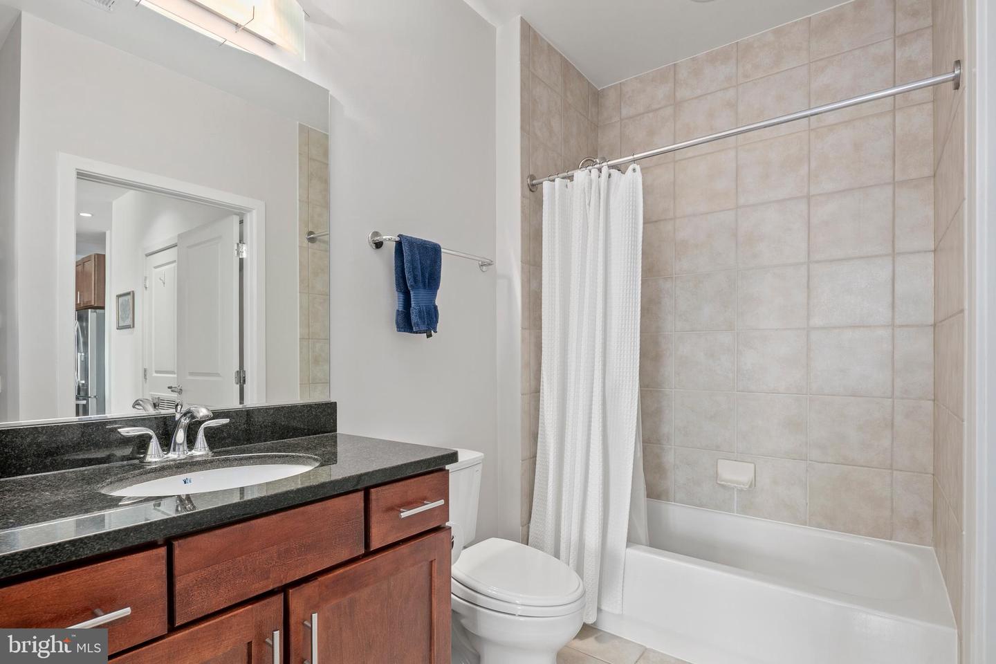 1800 WILSON BLVD #318, ARLINGTON, Virginia 22201, 2 Bedrooms Bedrooms, ,2 BathroomsBathrooms,Residential,For sale,1800 WILSON BLVD #318,VAAR2054630 MLS # VAAR2054630