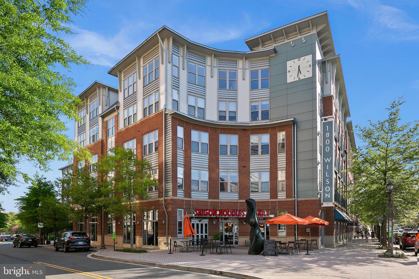 1800 WILSON BLVD #318, ARLINGTON, Virginia 22201, 2 Bedrooms Bedrooms, ,2 BathroomsBathrooms,Residential,For sale,1800 WILSON BLVD #318,VAAR2054630 MLS # VAAR2054630