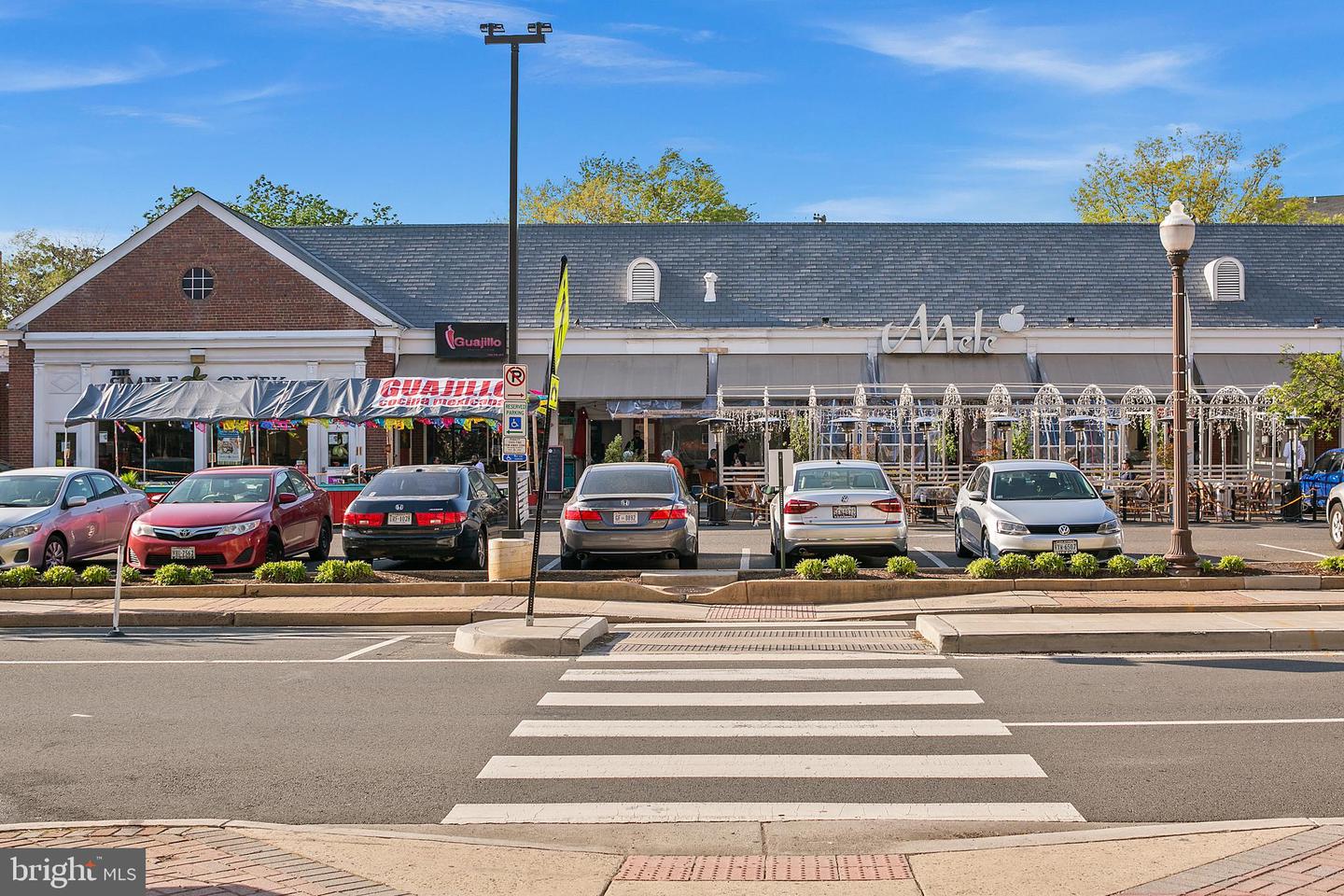 1800 WILSON BLVD #318, ARLINGTON, Virginia 22201, 2 Bedrooms Bedrooms, ,2 BathroomsBathrooms,Residential,For sale,1800 WILSON BLVD #318,VAAR2054630 MLS # VAAR2054630