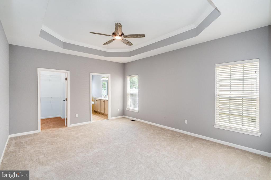 6304 W DRANESVILLE DR, FREDERICKSBURG, Virginia 22407, 3 Bedrooms Bedrooms, ,3 BathroomsBathrooms,Residential,6304 W DRANESVILLE DR,VASP2033730 MLS # VASP2033730