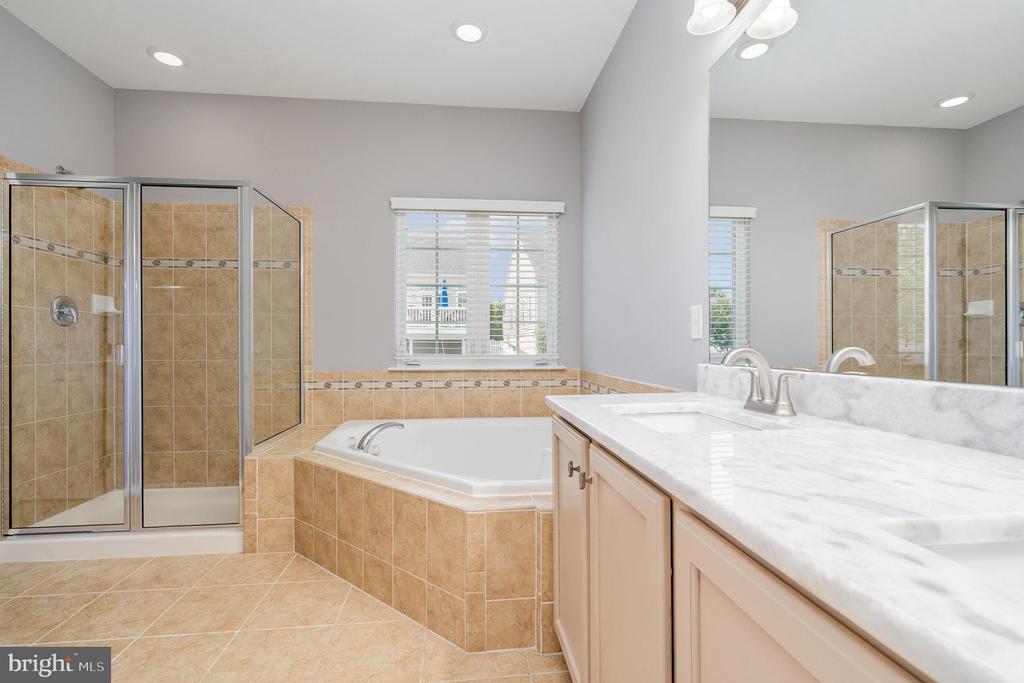 6304 W DRANESVILLE DR, FREDERICKSBURG, Virginia 22407, 3 Bedrooms Bedrooms, ,3 BathroomsBathrooms,Residential,6304 W DRANESVILLE DR,VASP2033730 MLS # VASP2033730