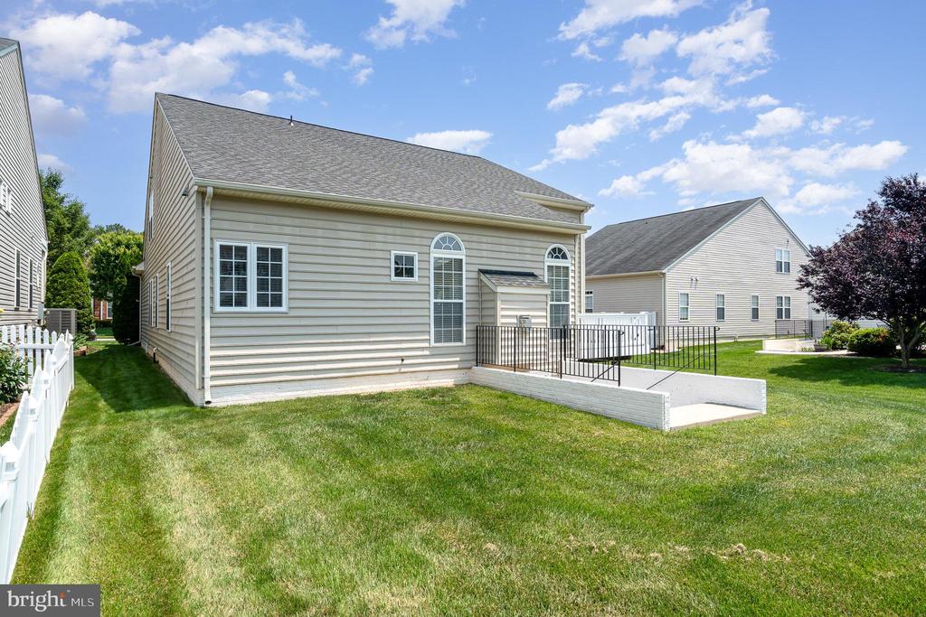 6304 W DRANESVILLE DR, FREDERICKSBURG, Virginia 22407, 3 Bedrooms Bedrooms, ,3 BathroomsBathrooms,Residential,6304 W DRANESVILLE DR,VASP2033730 MLS # VASP2033730