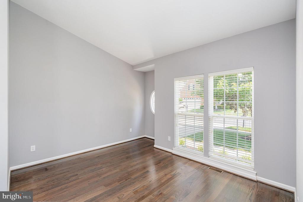 6304 W DRANESVILLE DR, FREDERICKSBURG, Virginia 22407, 3 Bedrooms Bedrooms, ,3 BathroomsBathrooms,Residential,6304 W DRANESVILLE DR,VASP2033730 MLS # VASP2033730