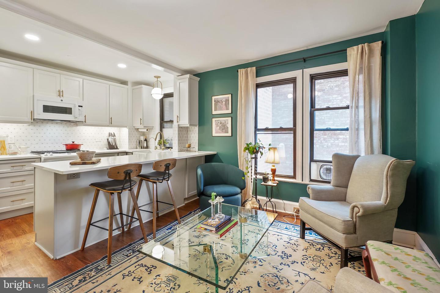 1915 16TH ST NW #304, WASHINGTON, District Of Columbia 20009, 1 Bedroom Bedrooms, ,1 BathroomBathrooms,Residential,For sale,1915 16TH ST NW #304,DCDC2191954 MLS # DCDC2191954