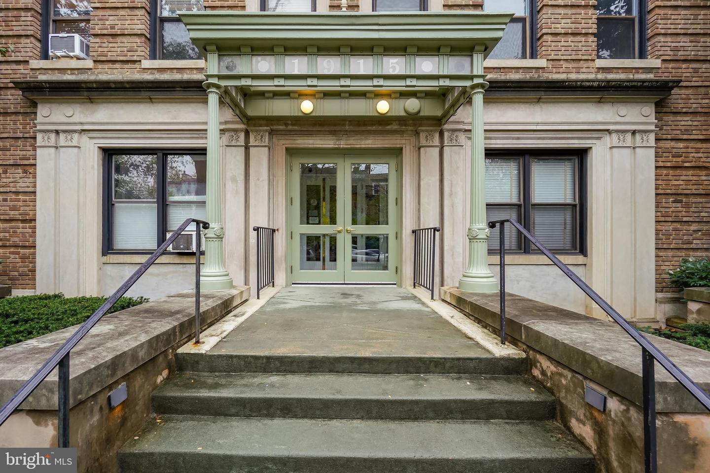 1915 16TH ST NW #304, WASHINGTON, District Of Columbia 20009, 1 Bedroom Bedrooms, ,1 BathroomBathrooms,Residential,For sale,1915 16TH ST NW #304,DCDC2191954 MLS # DCDC2191954