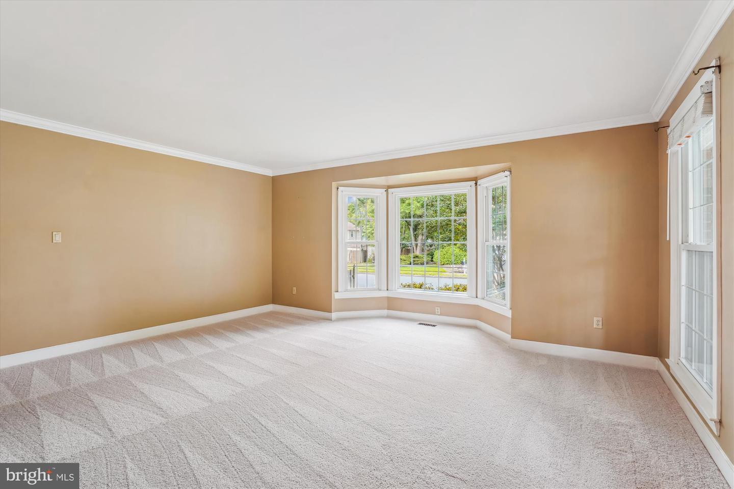 4407 MARSALA GLEN WAY, FAIRFAX, Virginia 22033, 4 Bedrooms Bedrooms, ,3 BathroomsBathrooms,Residential,For sale,4407 MARSALA GLEN WAY,VAFX2231746 MLS # VAFX2231746