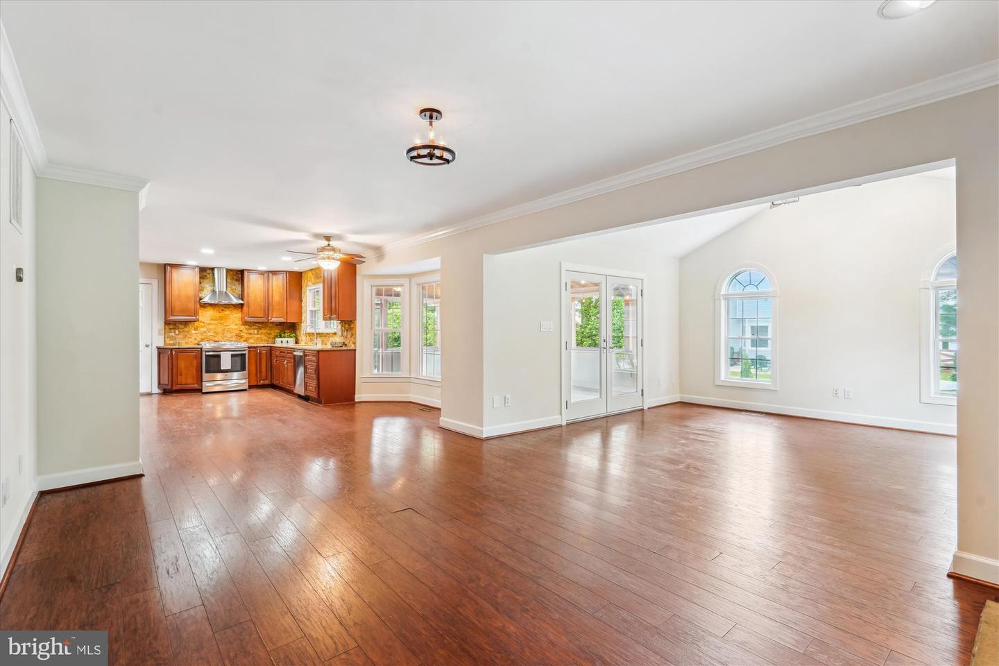 4407 MARSALA GLEN WAY, FAIRFAX, Virginia 22033, 4 Bedrooms Bedrooms, ,3 BathroomsBathrooms,Residential,For sale,4407 MARSALA GLEN WAY,VAFX2231746 MLS # VAFX2231746