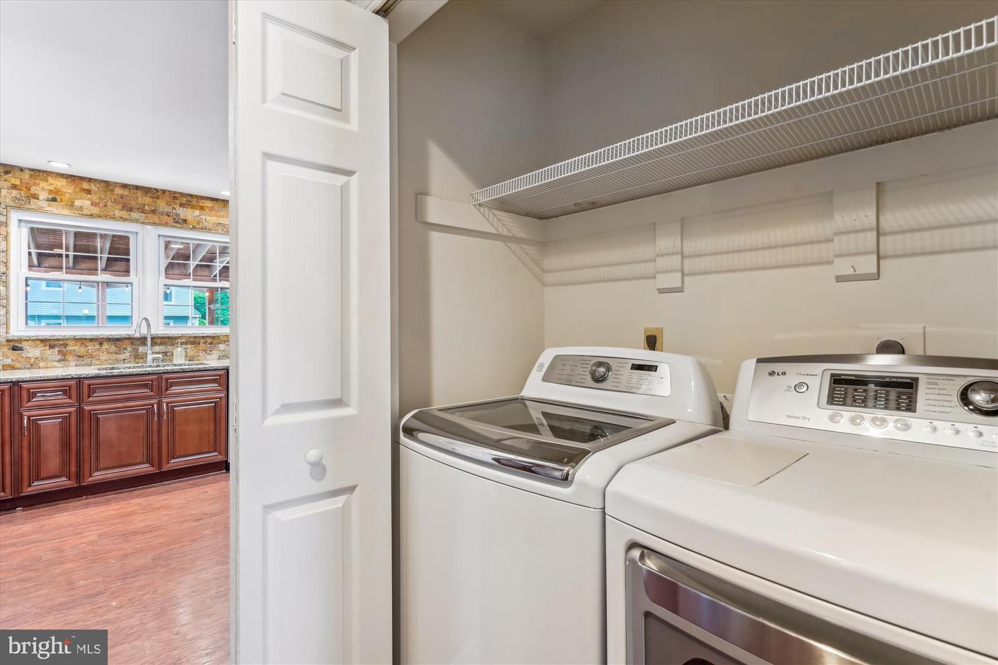 4407 MARSALA GLEN WAY, FAIRFAX, Virginia 22033, 4 Bedrooms Bedrooms, ,3 BathroomsBathrooms,Residential,For sale,4407 MARSALA GLEN WAY,VAFX2231746 MLS # VAFX2231746