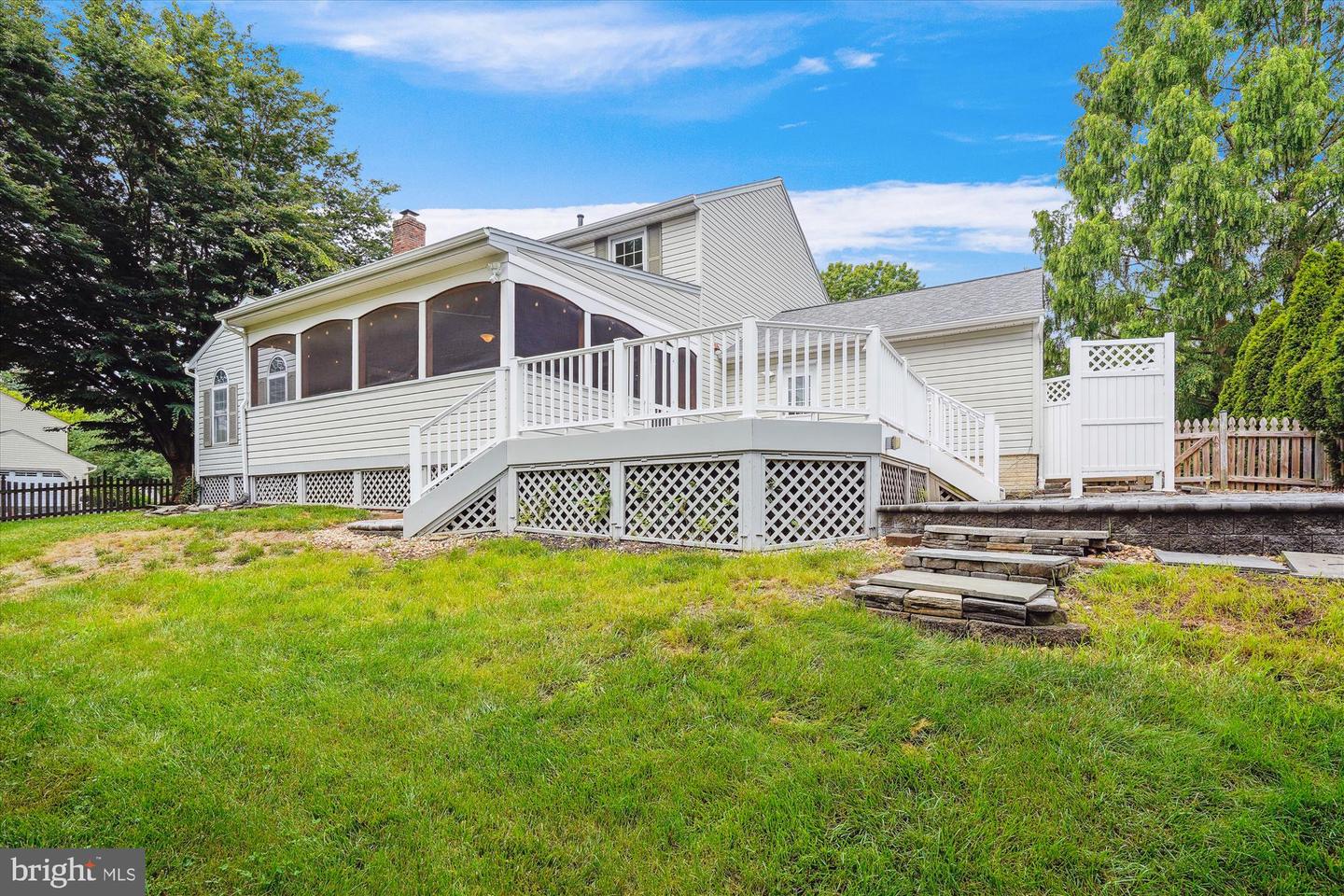 4407 MARSALA GLEN WAY, FAIRFAX, Virginia 22033, 4 Bedrooms Bedrooms, ,3 BathroomsBathrooms,Residential,For sale,4407 MARSALA GLEN WAY,VAFX2231746 MLS # VAFX2231746