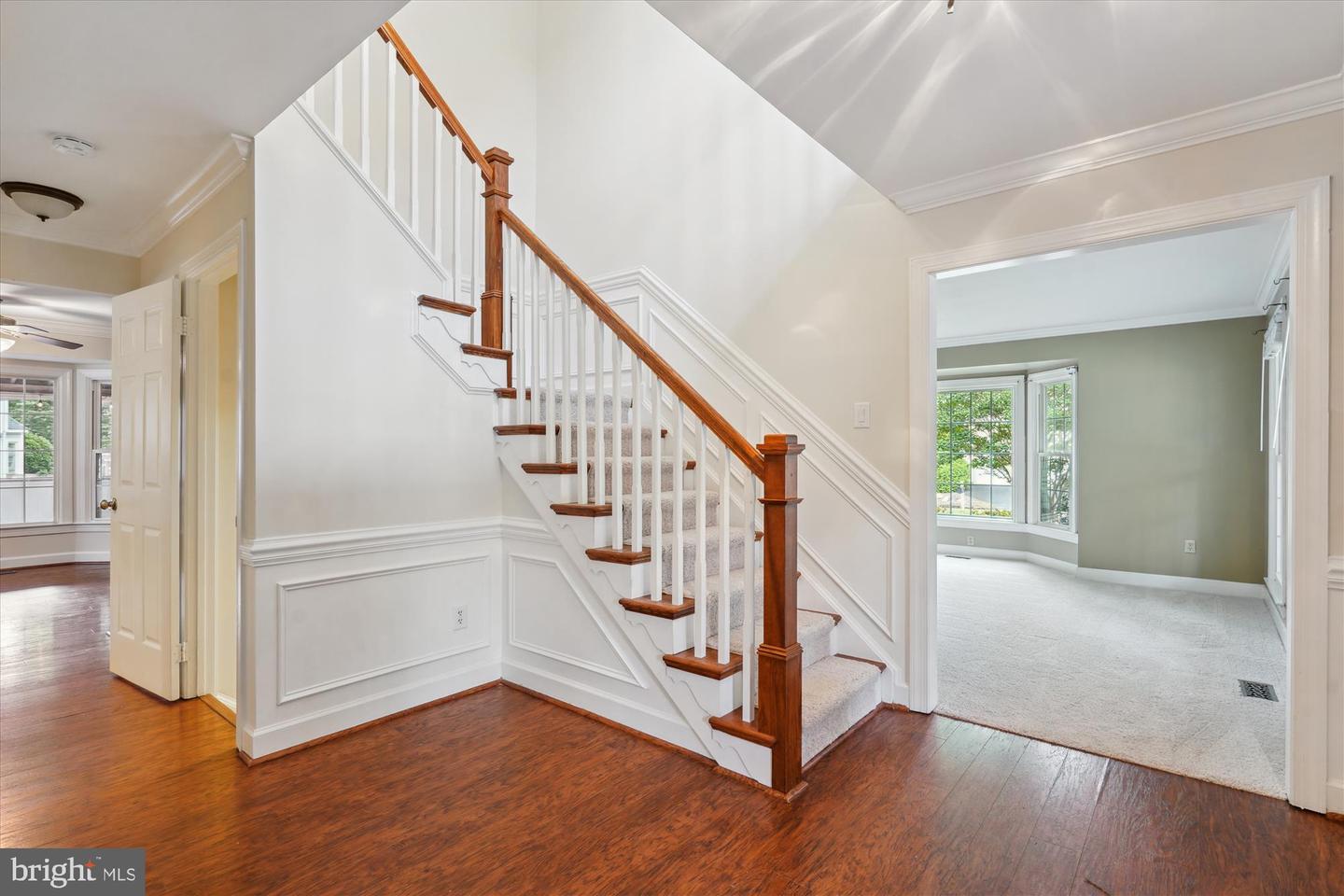4407 MARSALA GLEN WAY, FAIRFAX, Virginia 22033, 4 Bedrooms Bedrooms, ,3 BathroomsBathrooms,Residential,For sale,4407 MARSALA GLEN WAY,VAFX2231746 MLS # VAFX2231746