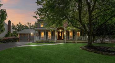 4407 MARSALA GLEN WAY, FAIRFAX, Virginia 22033, 4 Bedrooms Bedrooms, ,3 BathroomsBathrooms,Residential,For sale,4407 MARSALA GLEN WAY,VAFX2231746 MLS # VAFX2231746