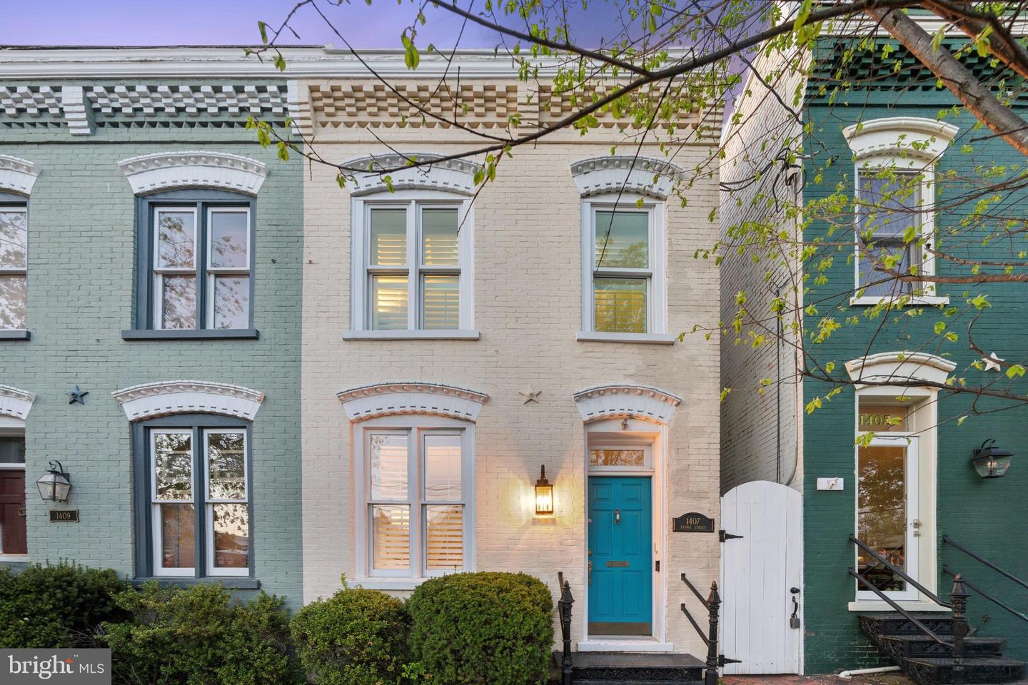 1407 PRINCE ST, ALEXANDRIA, Virginia 22314, 2 Bedrooms Bedrooms, ,1 BathroomBathrooms,Residential,For sale,1407 PRINCE ST,VAAX2043834 MLS # VAAX2043834