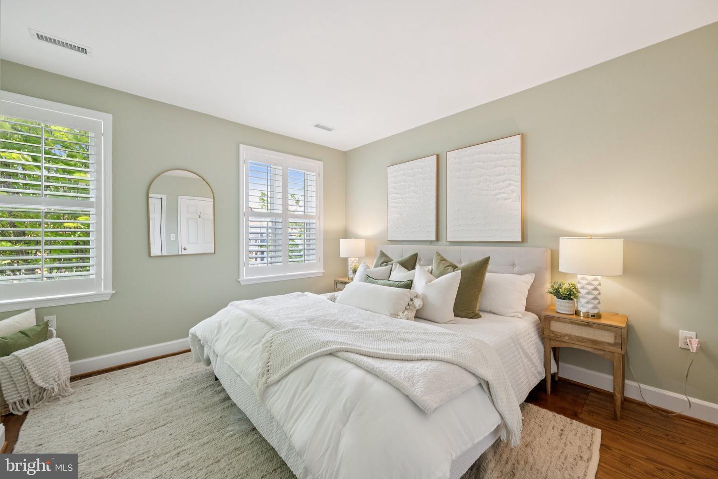1407 PRINCE ST, ALEXANDRIA, Virginia 22314, 2 Bedrooms Bedrooms, ,1 BathroomBathrooms,Residential,For sale,1407 PRINCE ST,VAAX2043834 MLS # VAAX2043834