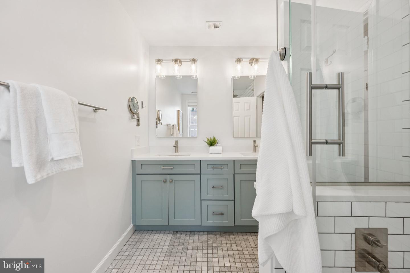 1407 PRINCE ST, ALEXANDRIA, Virginia 22314, 2 Bedrooms Bedrooms, ,1 BathroomBathrooms,Residential,For sale,1407 PRINCE ST,VAAX2043834 MLS # VAAX2043834