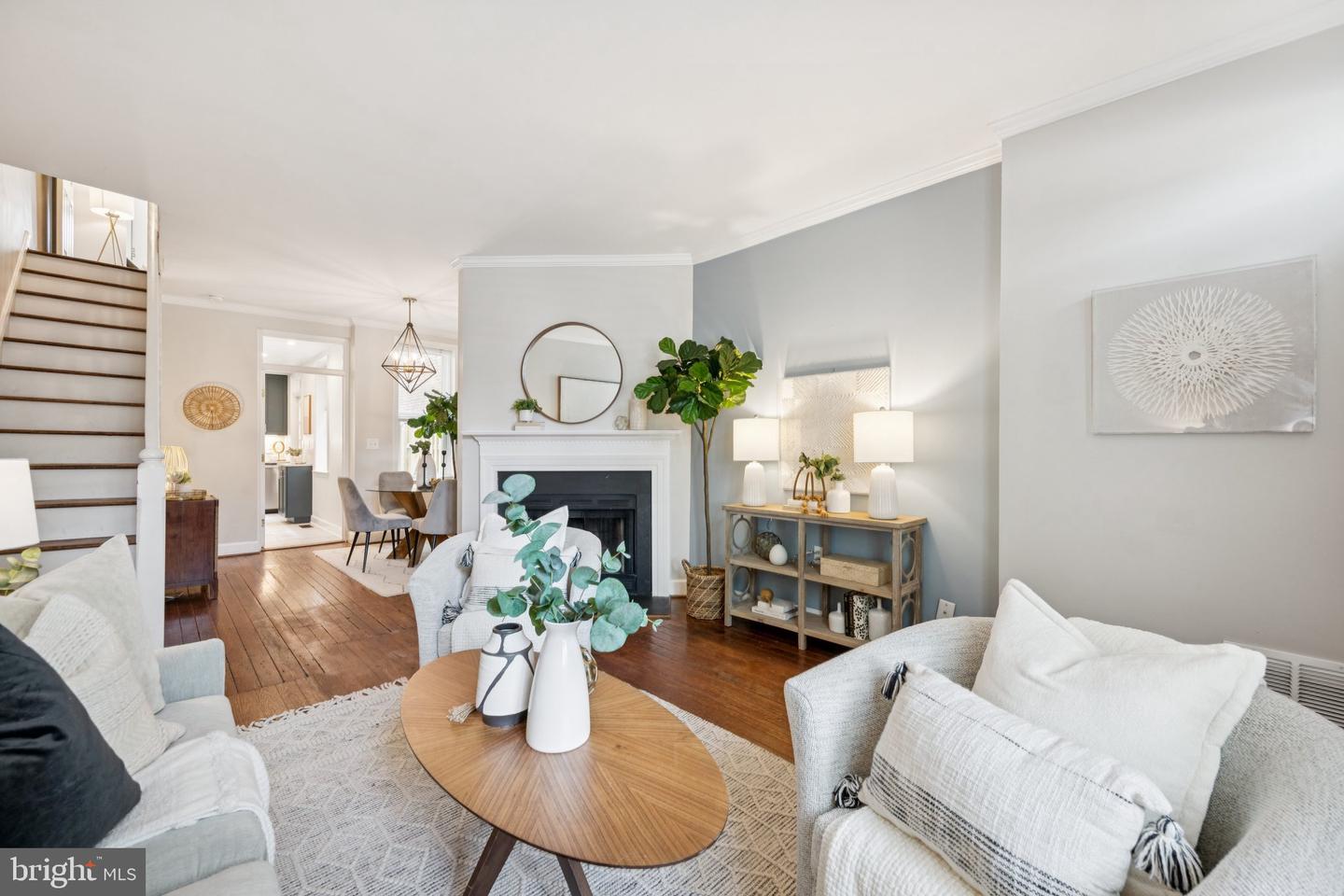 1407 PRINCE ST, ALEXANDRIA, Virginia 22314, 2 Bedrooms Bedrooms, ,1 BathroomBathrooms,Residential,For sale,1407 PRINCE ST,VAAX2043834 MLS # VAAX2043834