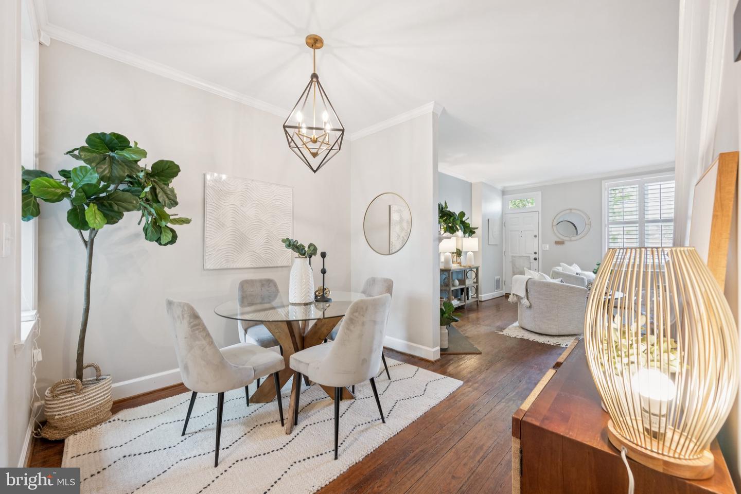 1407 PRINCE ST, ALEXANDRIA, Virginia 22314, 2 Bedrooms Bedrooms, ,1 BathroomBathrooms,Residential,For sale,1407 PRINCE ST,VAAX2043834 MLS # VAAX2043834