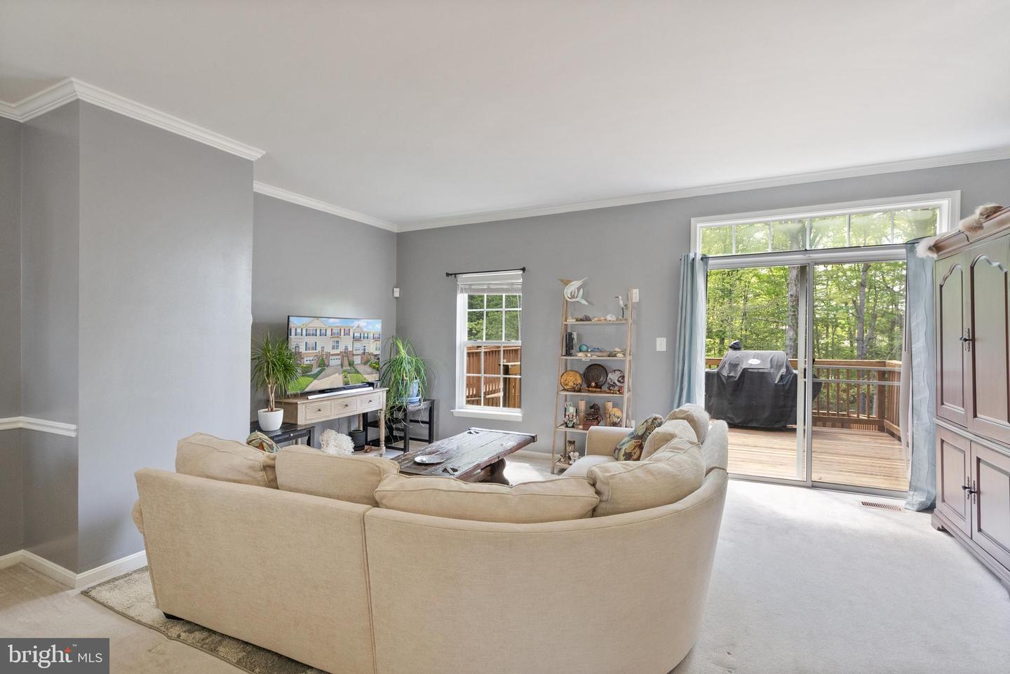 3398 BRAHMS DR, WOODBRIDGE, Virginia 22193, 3 Bedrooms Bedrooms, ,2 BathroomsBathrooms,Residential,For sale,3398 BRAHMS DR,VAPW2091710 MLS # VAPW2091710